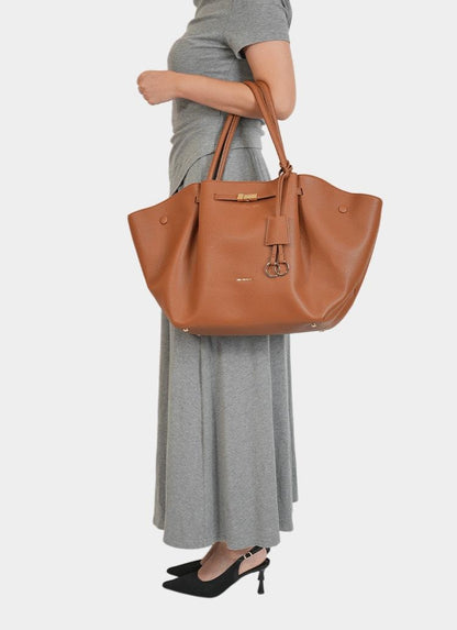 Elegant Daily Tote Bag – Premium PU Leather with Top Handle & Removable Pendant